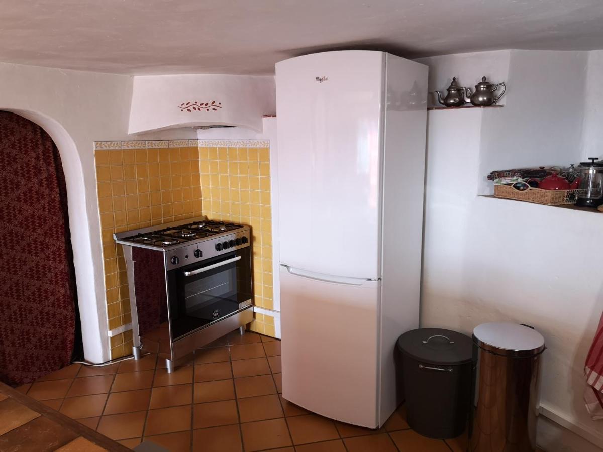 Chambres D'Hotes Gite Saint Roch Tuchan エクステリア 写真