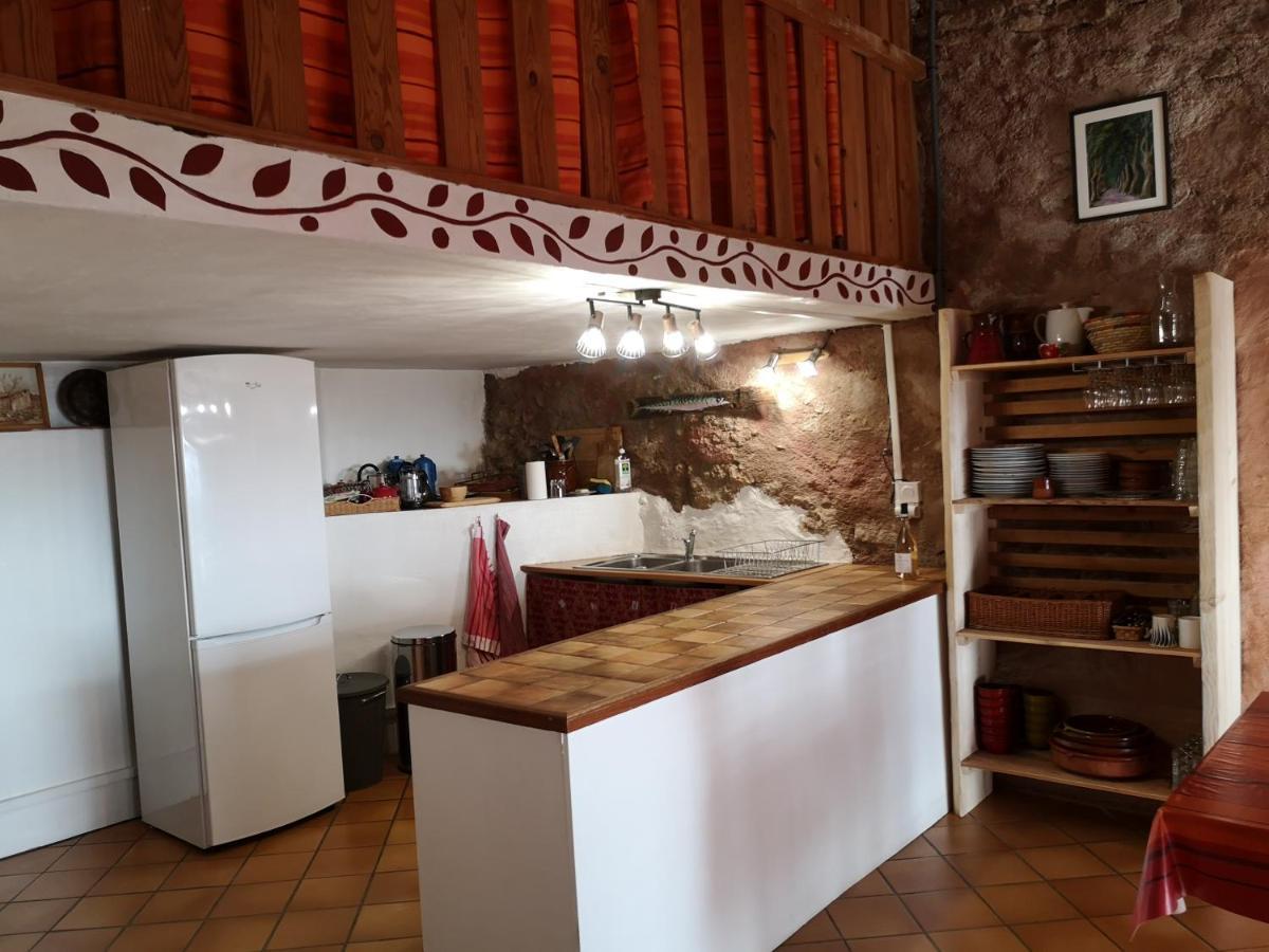 Chambres D'Hotes Gite Saint Roch Tuchan エクステリア 写真